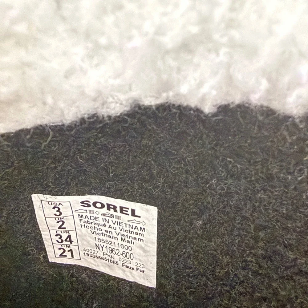 Sorel Winter Carnival Waterproof Boots Pink Black Faux Fur Kids Size 3